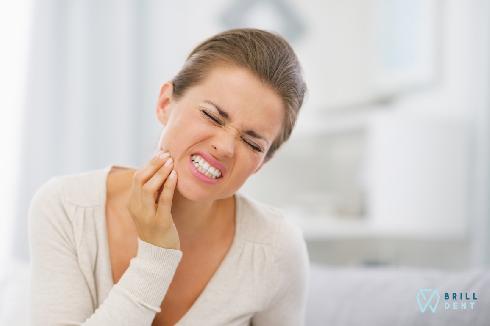 Viete, čo robiť, keď vás prepadne bolesť zuba?